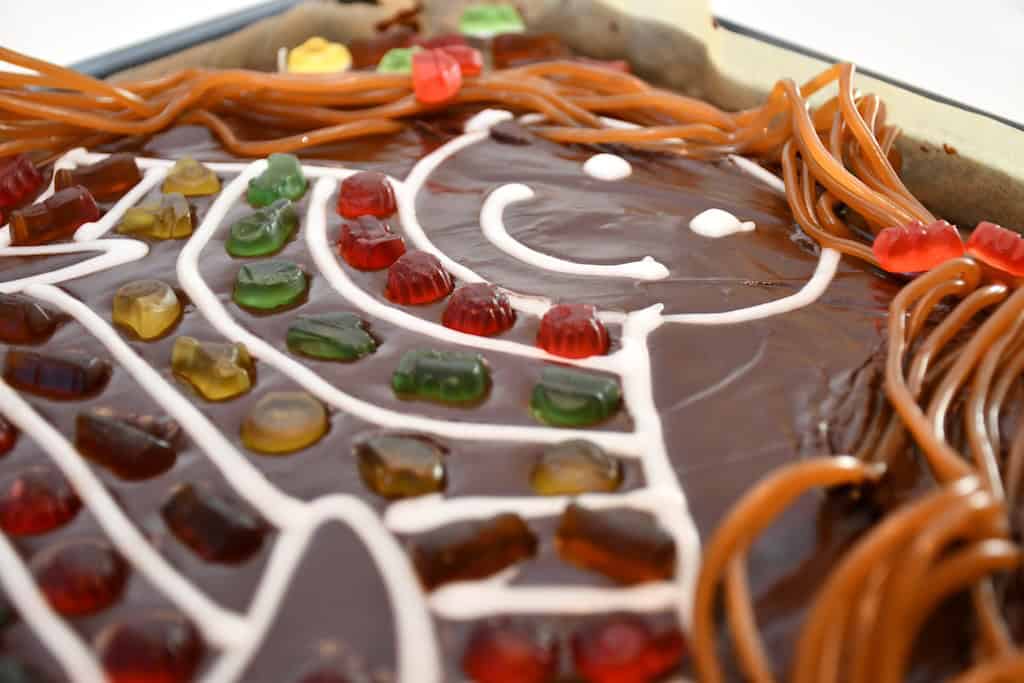 Kagemand af chokoladekage top