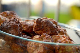 billederesultat for frikadeller i ovn