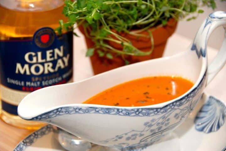 billede med hjemmelavet whiskysauce
