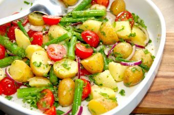 kartoffelsalat med asparges