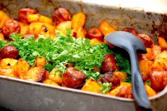 billede med pølsemix i ovn