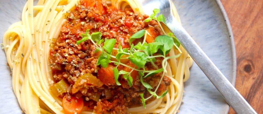 billede med pasta med kødsovs