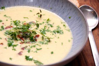billederesultat for hvidkålssuppe