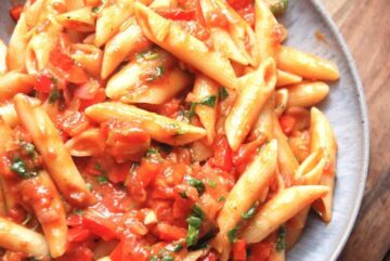 verdens nemmeste tomatsovs opskrift