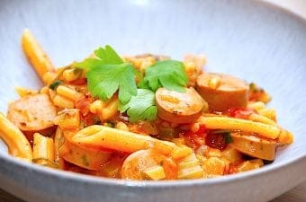 Billede resultat for one pot pasta med bacon og pølser