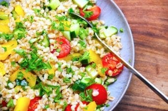 billede til salat med perlespelt