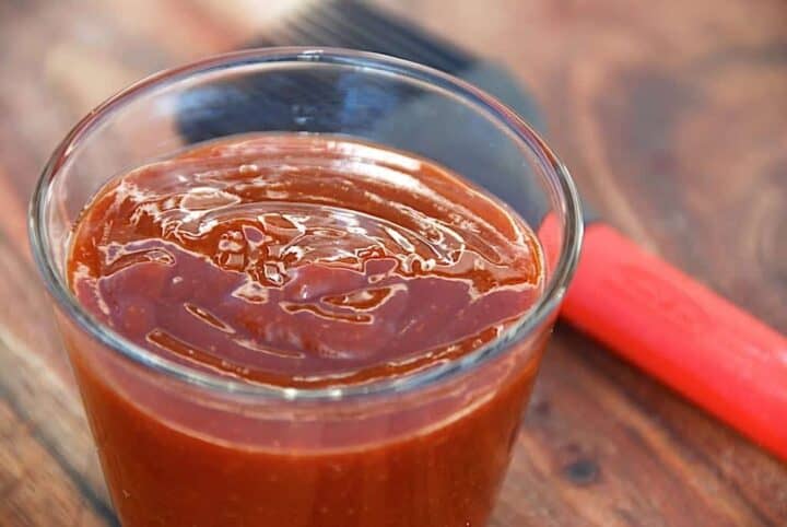 billede med hjemmelavet barbecuesauce