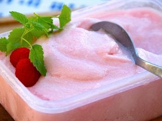billede med nem hindbærsorbet