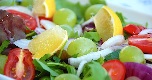 Billede resultat for salat med vindruer