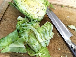 billede med spidskål til rødspætter i fad