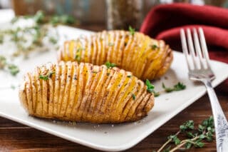 Billede af hasselback kartofler.
