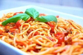 billede med one pot spaghetti med chorizo