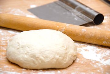 pizzadej med bageenzymer
