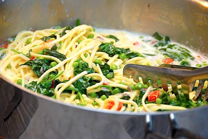 billederesultat for pasta med laks og spinat