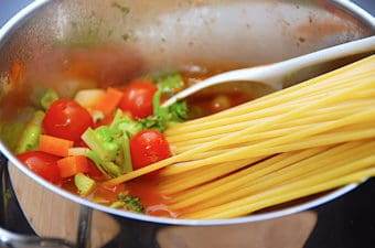 billede med pastagryde