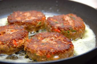 vegetarbøffer med kidneybønner