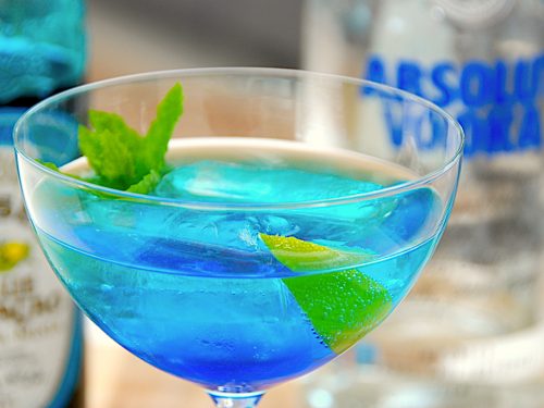 billede med isbjørn drink