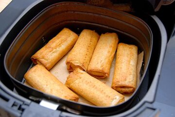 frosne forårsruller i Airfryer