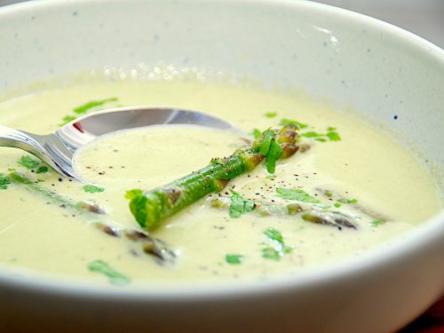 billederesultat for grøn aspargessuppe
