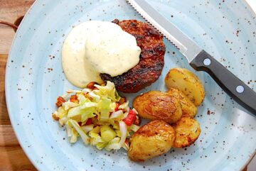 krydret hakkebøf med bearnaise