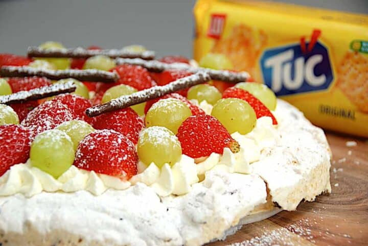 billede med Tuc kage