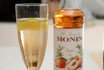 billederesultat for Bellini cocktail