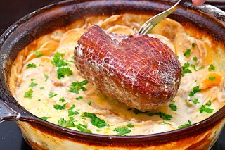 billederesultat for skinke med flødekartofler