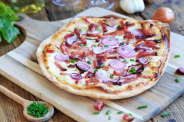 flammkuchen opskrift