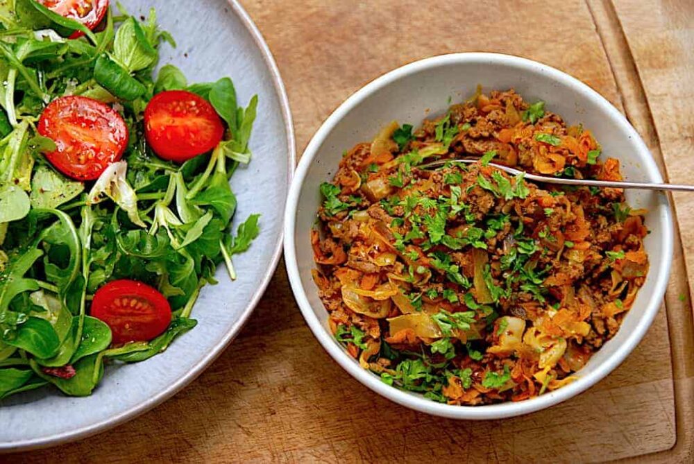 Langtidsstegt kylling i ovn med rosmarin og hvidløg Madens Verden