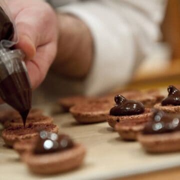 Macarons med chokolade