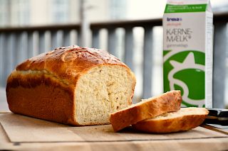 billederesultat for kærnemælksfranskbrød