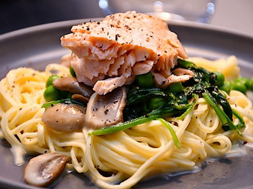 billederesultat for laks med pasta