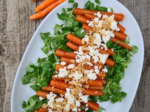 Teriyaki gulerødder med salat