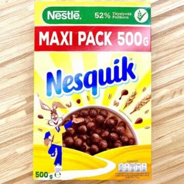 Nesquik morgenmad er sprøde kakaokugler, der forvandler mælken til kakaomælk. De er en favorit blandt børn, men pas på det høje sukkerindhold på hele 25% Foto: Charlotte Mithril