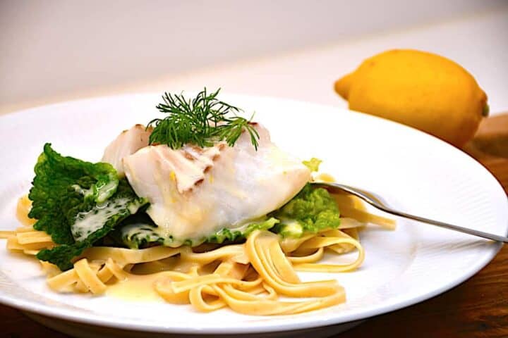 torsk med savoykål og pasta