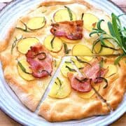 Pizza Bianco med bacon