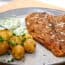 helstegt rødspætte med kartofler og persillesovs
