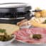 et billede med raclette opskrift retter fakta