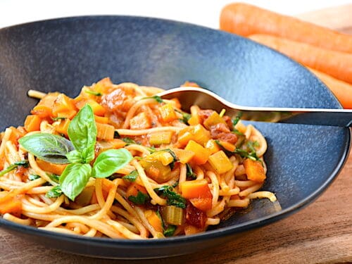 spaghetti med gulerødder