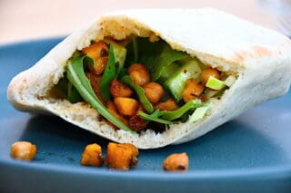 vegetar pita med kikærter