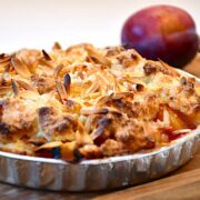 blomme crumble kage