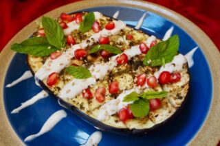 Bagt aubergine med tahin