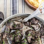 Dyreragout med rodfrugtmos