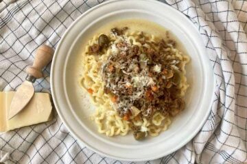 Billede af hvid bolognese.