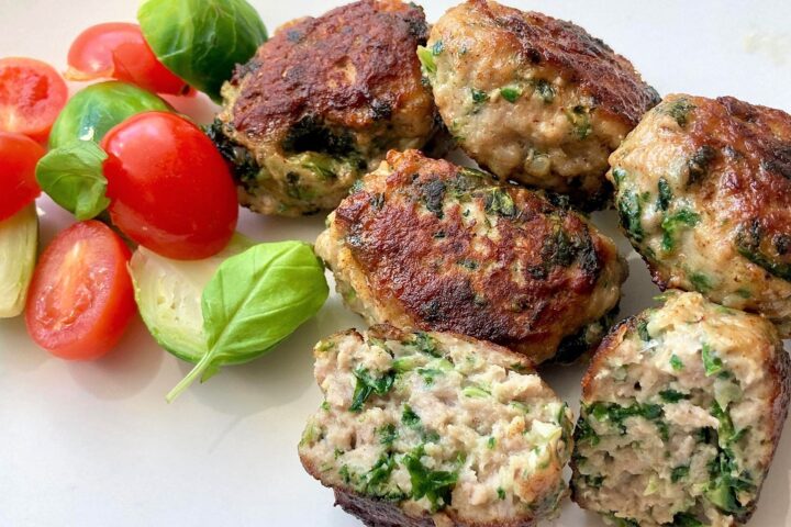 Grønkålsfrikadeller
