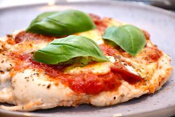billede med kyllingepizza af kyllingebryst