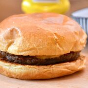 billede med hamburger