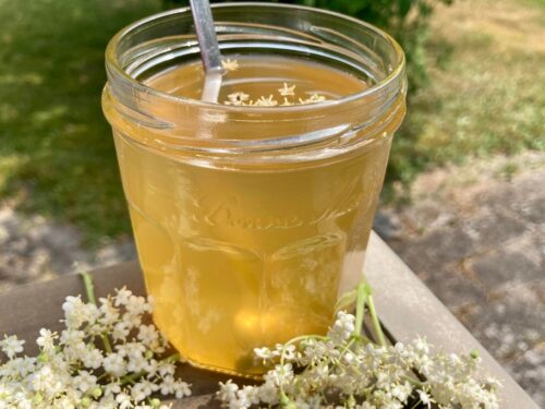 Hyldeblomstsirup