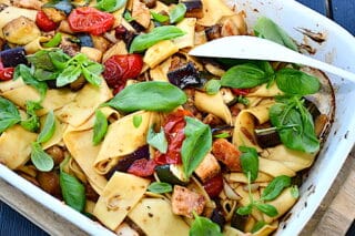 billede til pasta med bagte grøntsager