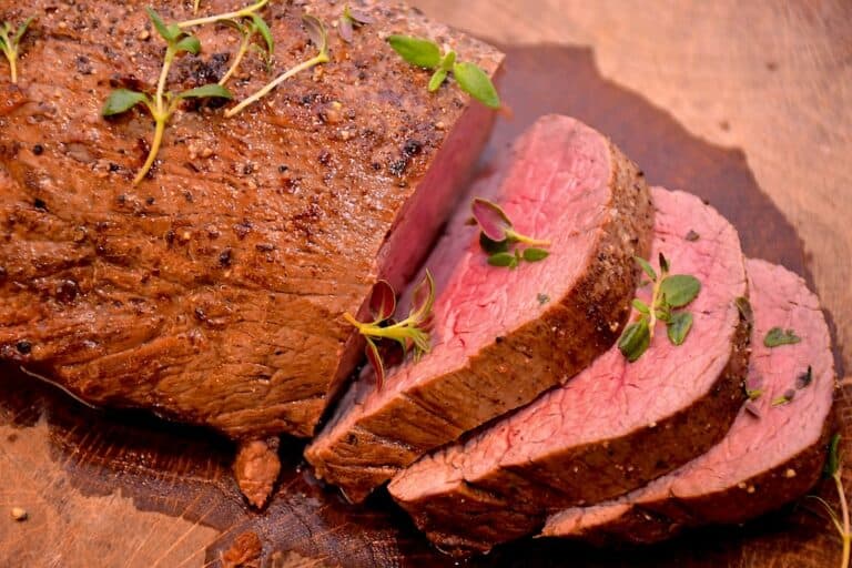 Billede af helstegt oksemørbrad.